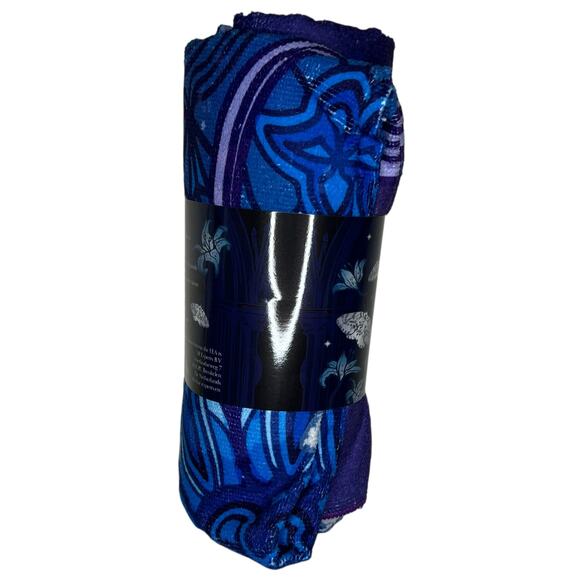 FairyLoot The Knight and the Moth Beach Towel - Rachel Gillig June 2025 - Picture 3 of 7